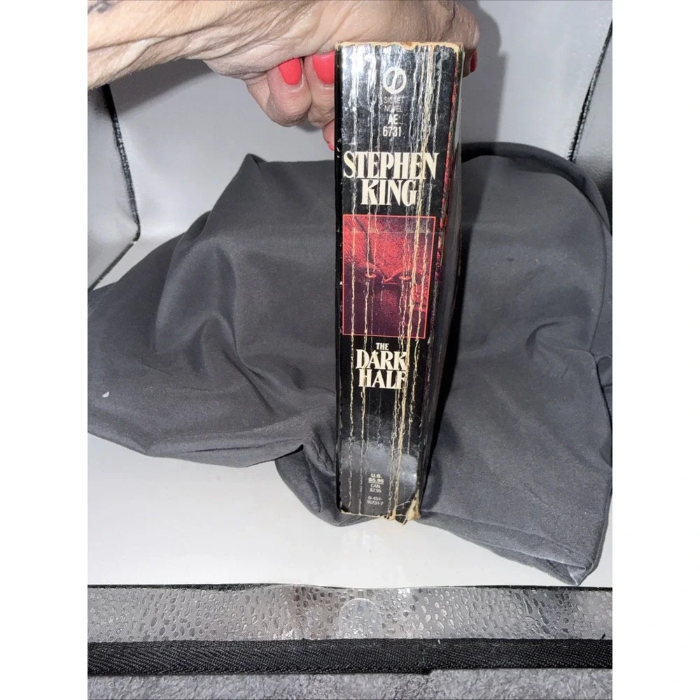 The Dark Half by Stephen King (1st Edition Signet Paperback, 1990)